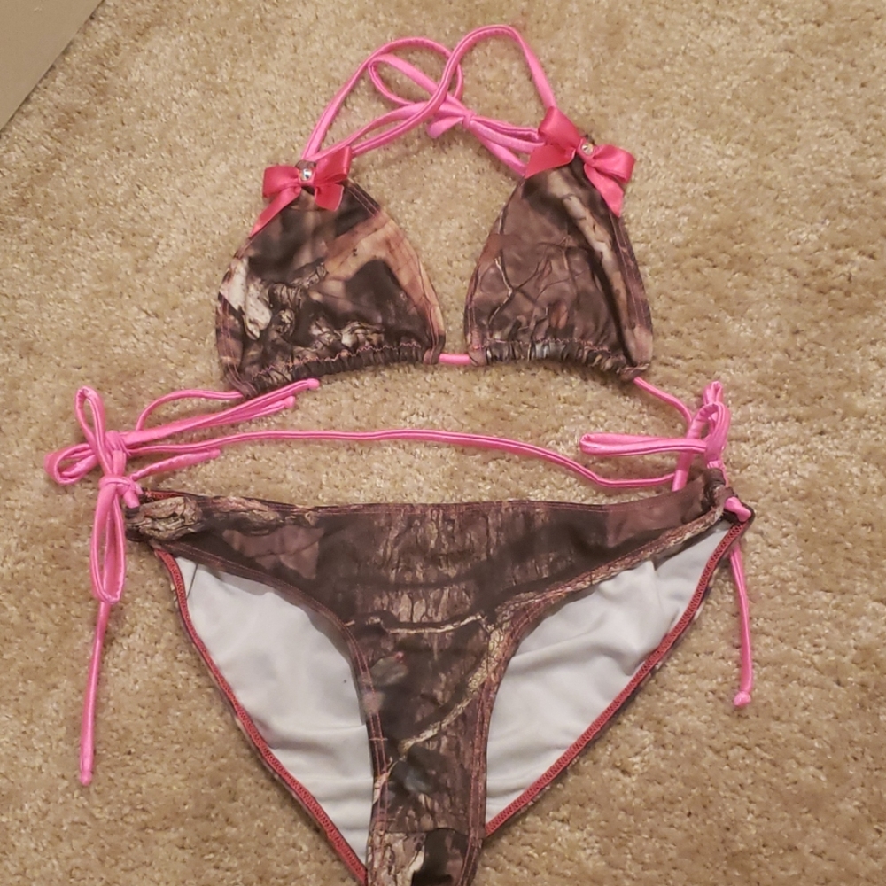 Custom bikini